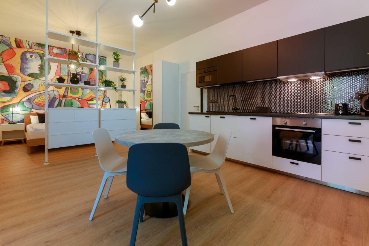 Avantgarde Apartments Plzeň Eksteriør billede